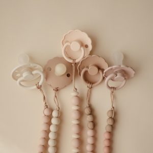 A Frigg pacifier for baby